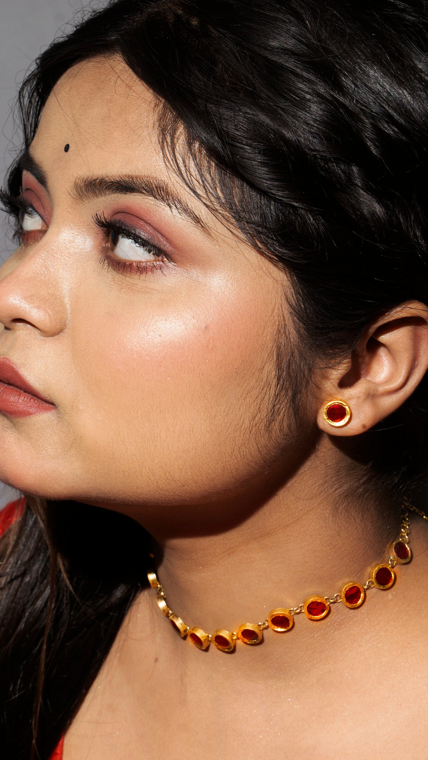 Silver Traditional Jewellery - Round Neckpiece with Red Stone