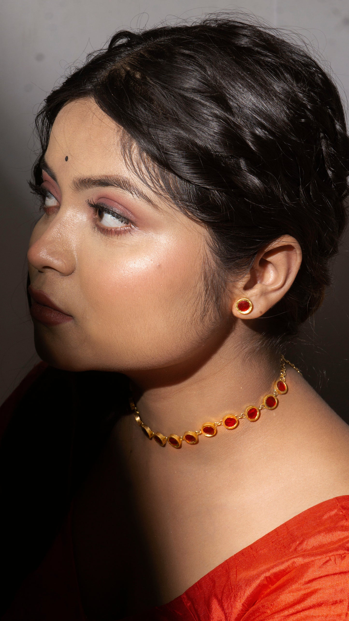 Silver Traditional Jewellery - Round Neckpiece with Red Stone