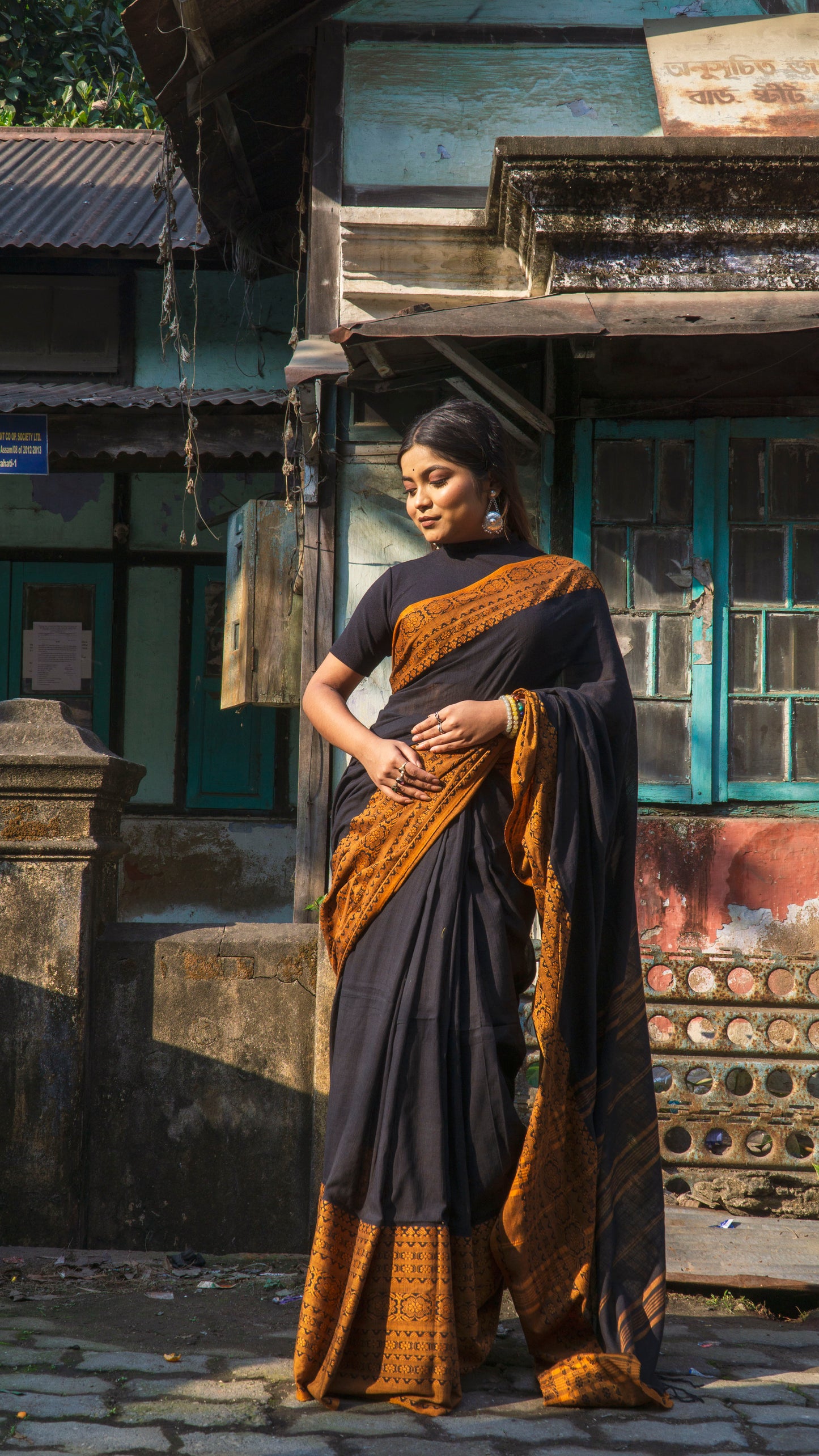 The Golden Arc - Best Summer Cotton Saree