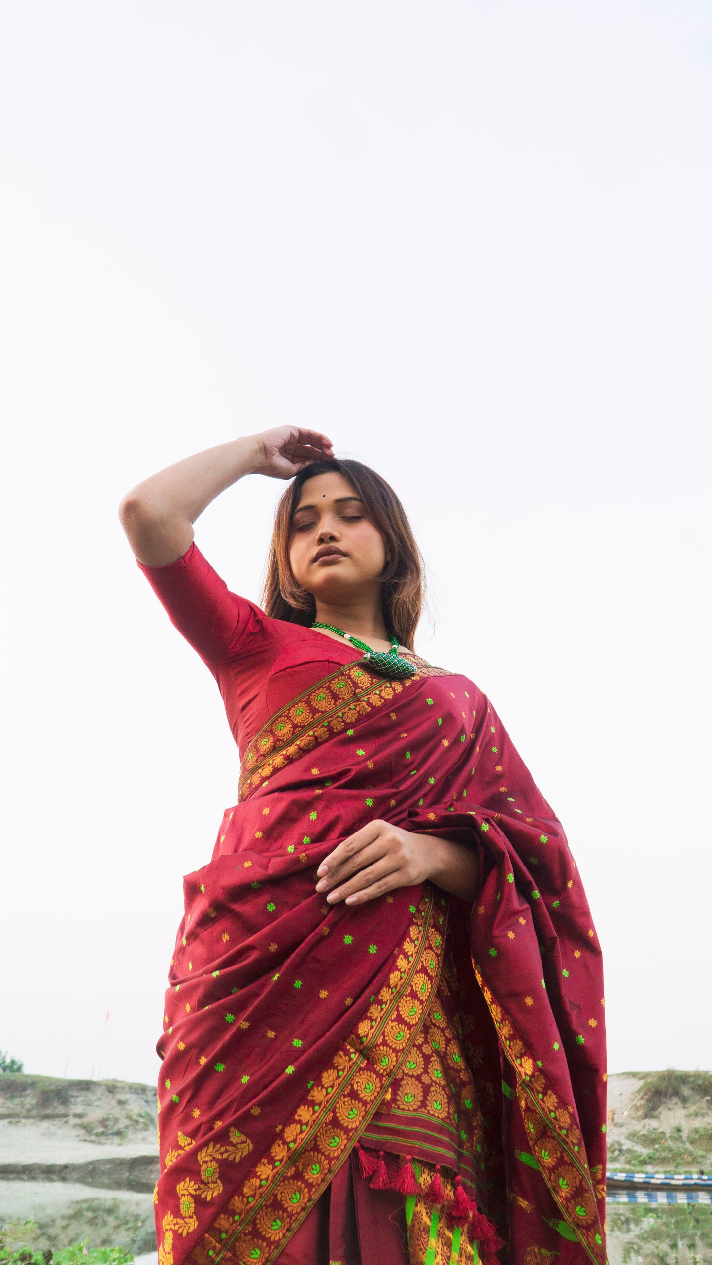 Angoori - Handwoven Traditional Assamese Mekhela Chador