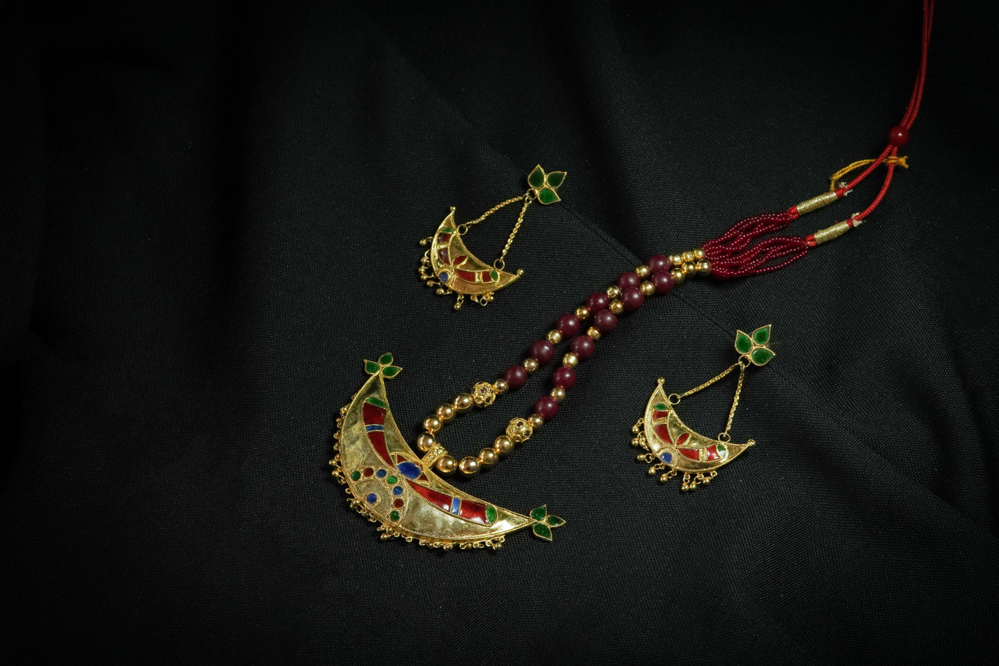 Traditional Jewellery - Junbiri Pendant and Earring with Blue,Red & Green Meenakari