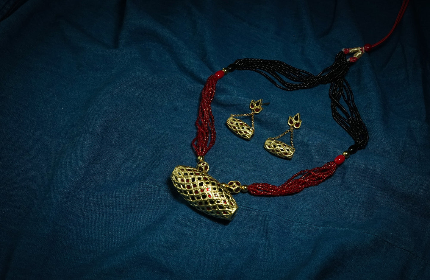 Dhol Pendant and Earring with Red and Black Stone - Assamese Silver Traditional Jewellery