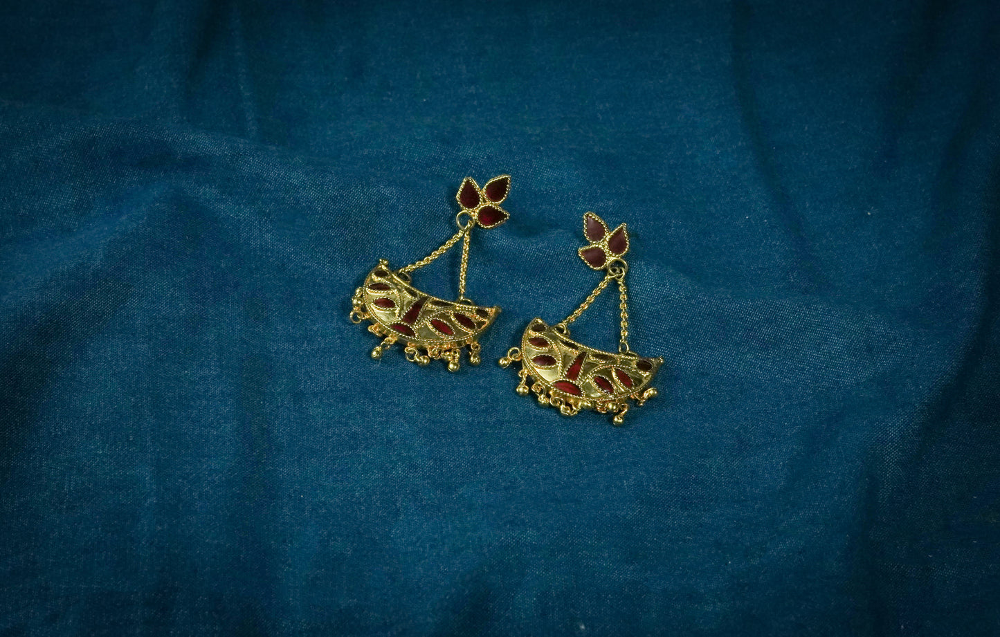 Traditional Jewellery - Junbiri Pendant and Earring with Blue,Red & Green Meenakari