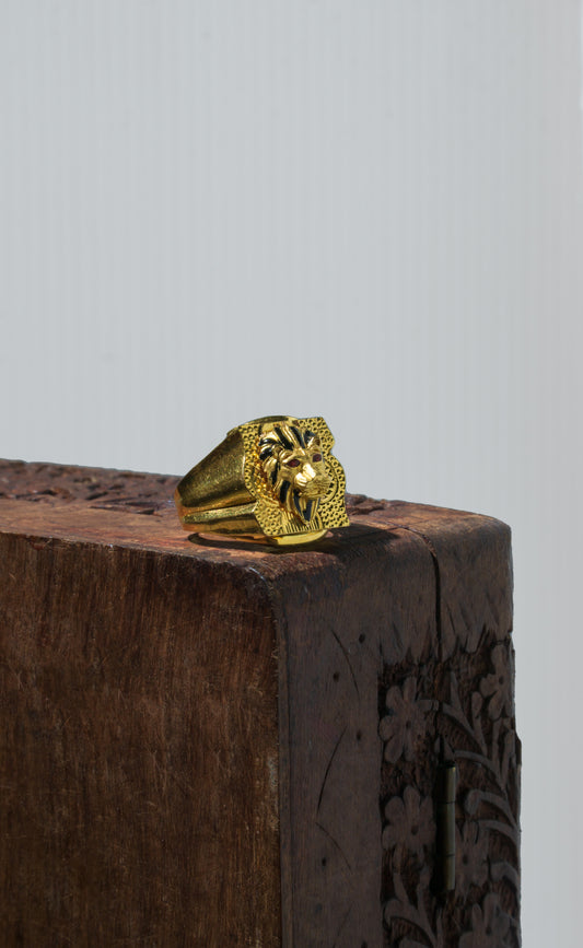 Gold Lion Embedded Ring for Men